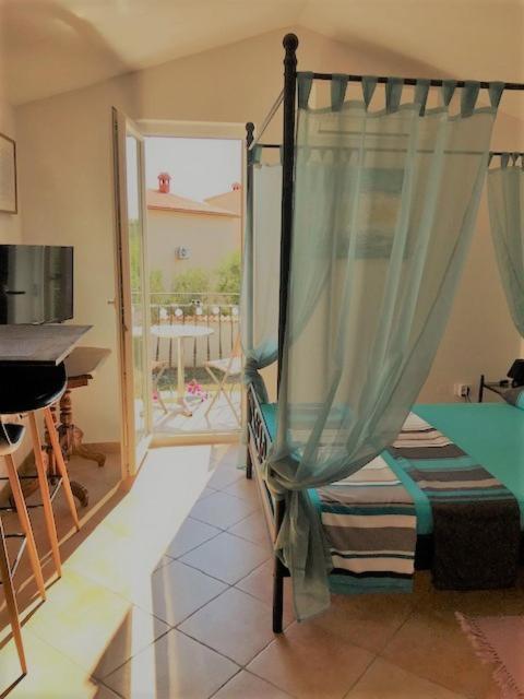 Apartment Bella วิงกุรัน ภายนอก รูปภาพ