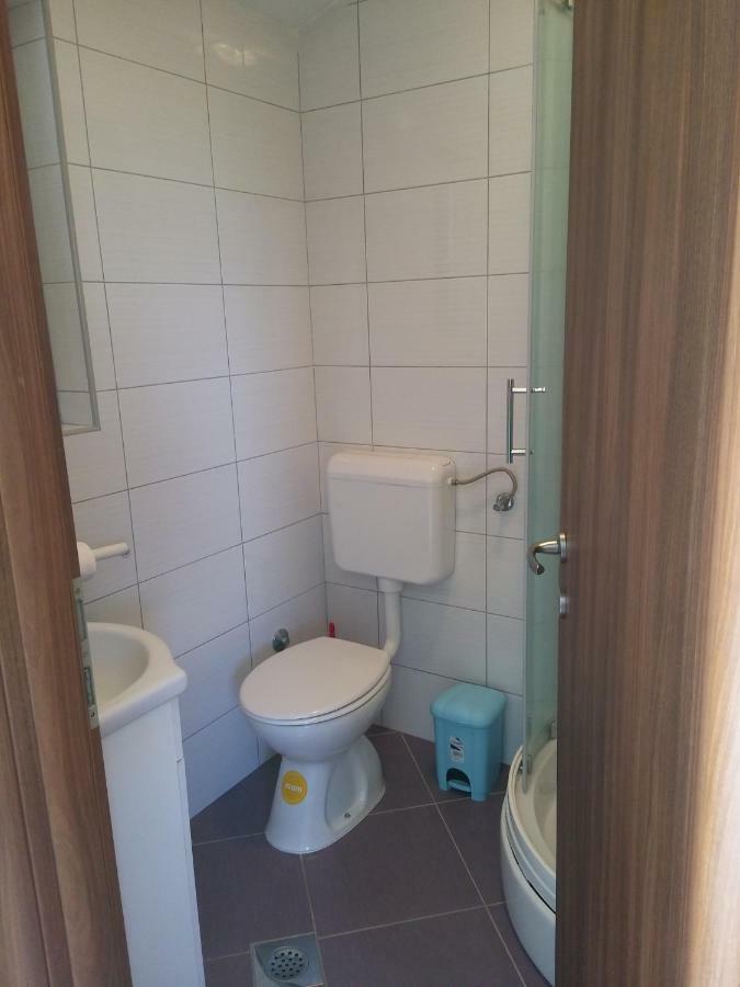 Apartment Bella วิงกุรัน ภายนอก รูปภาพ
